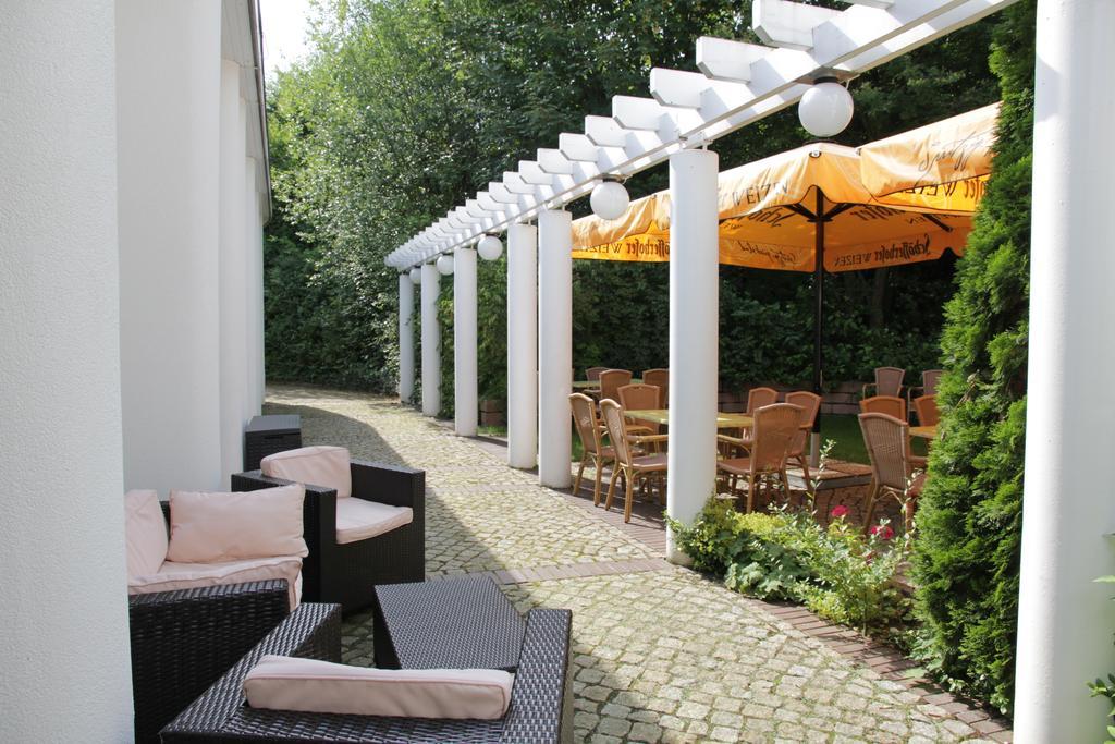 Relexa Hotel Bad Salzdetfurth Exterior photo