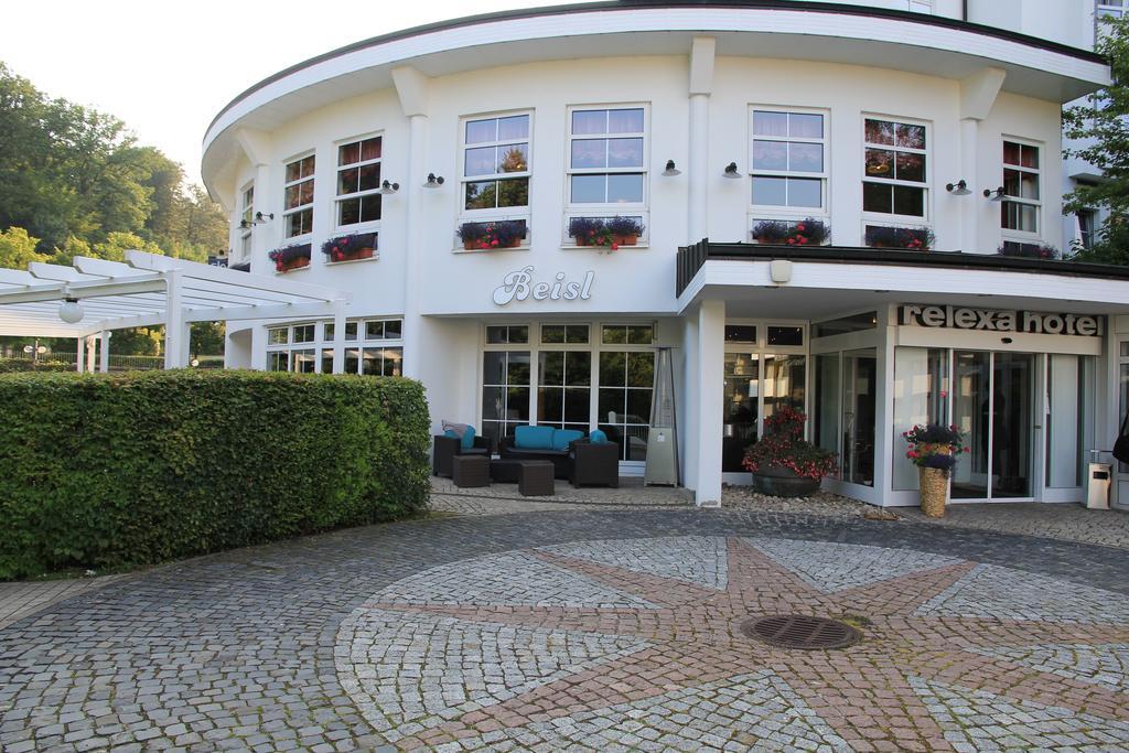 Relexa Hotel Bad Salzdetfurth Exterior photo